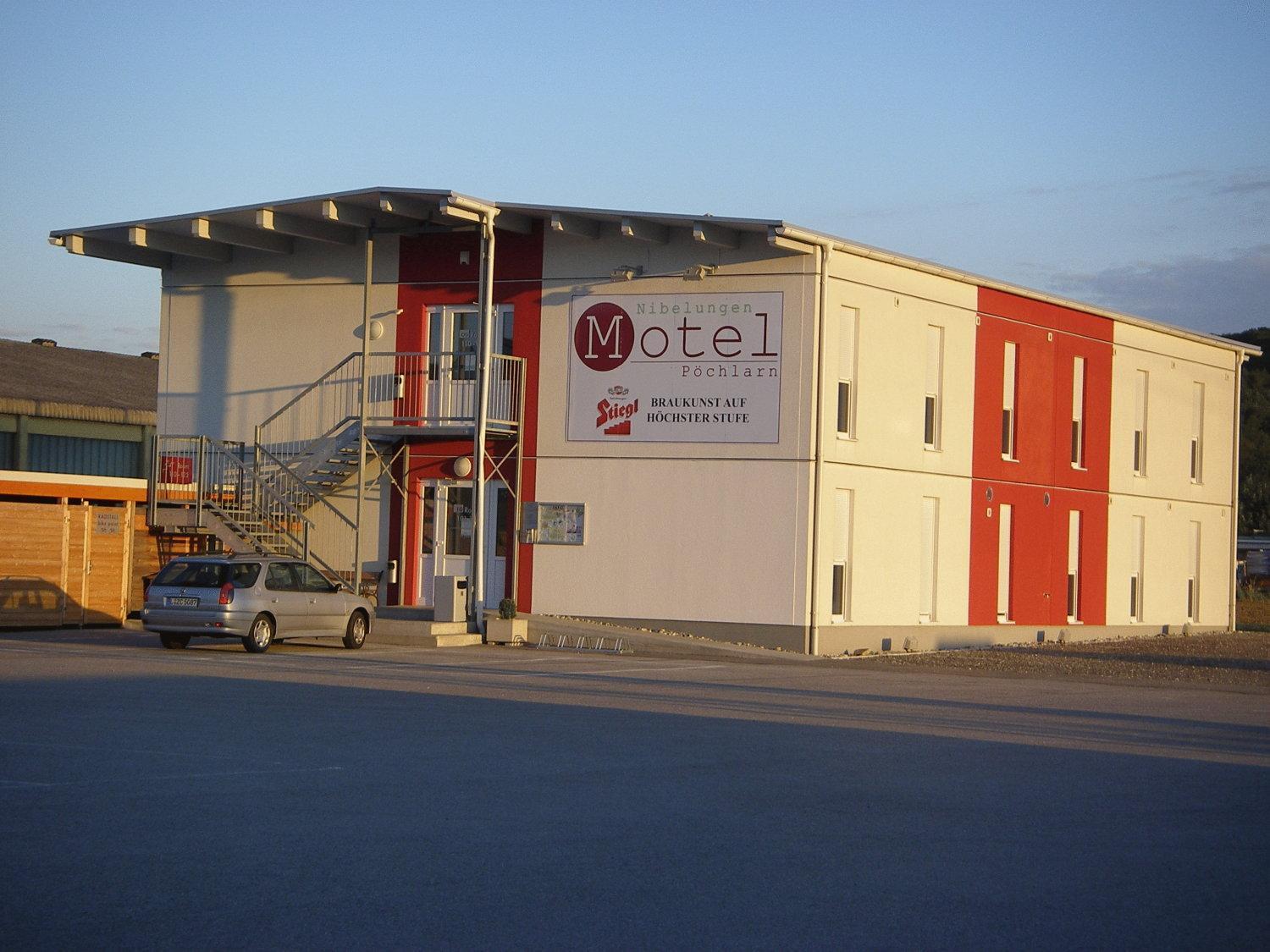 Nibelungenmotel Pöchlarn Εξωτερικό φωτογραφία
